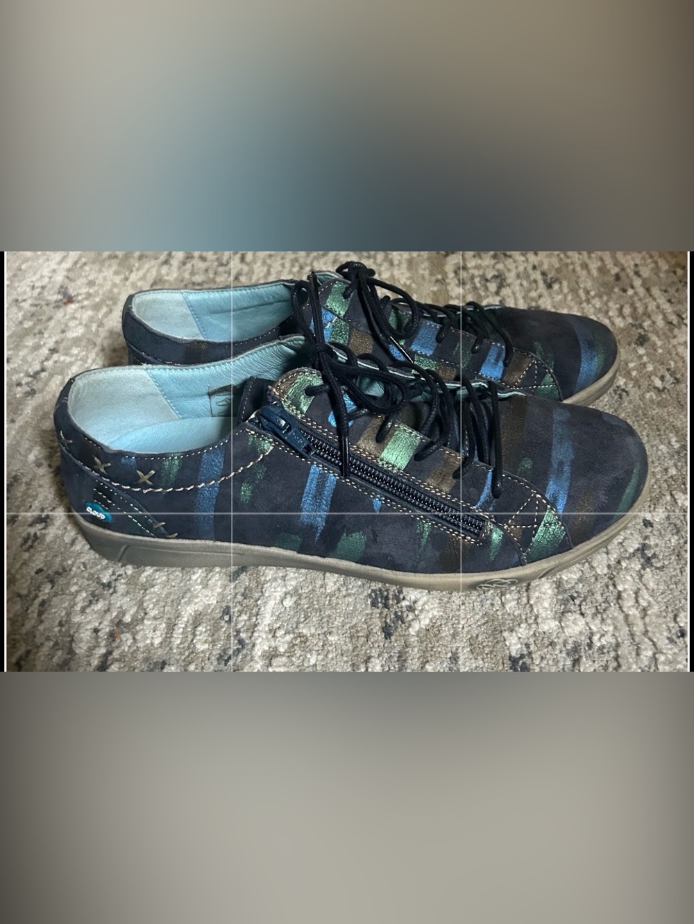 Cloud Aika Sneakers Size 40 US 9